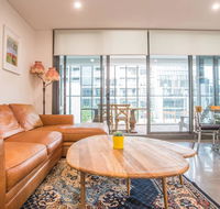 Modern 1bed1study Apt near Station  MQ Centre - Accommodation Asia