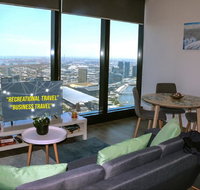 Modern 2BR 2BT Apt with Stunning Ocean Views Netflix Gym Pool and Wine - Accommodation Guide