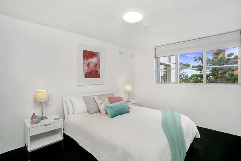 Modern 2BR Apartment With Views HARIS - Accommodation Asia 3