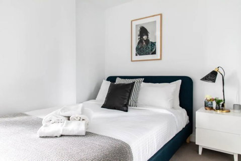 Modern And Trendy 2 Bedroom Apartment In Lovely Southbank - Accommodation Guide 3
