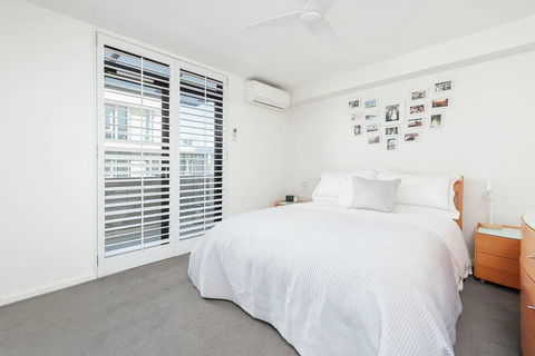 Modern Bronte Apt. W/ Ocean Views, Just Minutes Walk To Beach! - Accommodation Asia 3