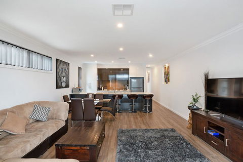 Modern Luxury At Christies Beach - Accommodation Asia 3