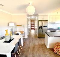 Modern Majestic - everything you need - private location - Accommodation Asia