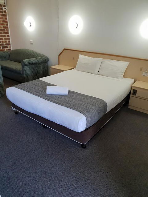 Moonraker Motor Inn - Accommodation Asia 1