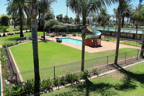 Motel Riverina - Accommodation Asia 3