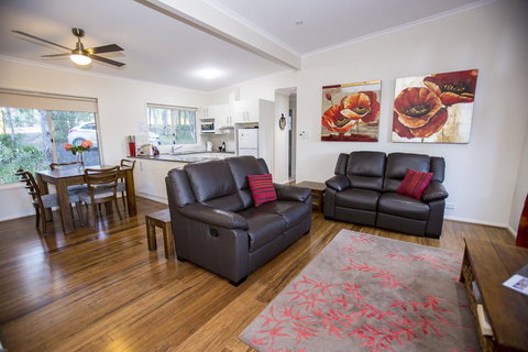 Mt Cotton Retreat - Accommodation Asia 1