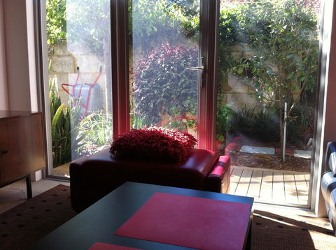 Mt Lawley Garden Apartment - Accommodation Asia 3