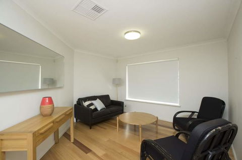 Mt Pleasant Short Stay - Accommodation Asia 3
