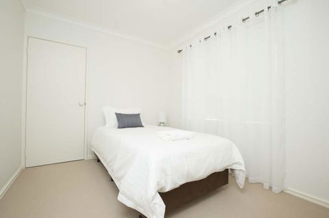 Mt Pleasant Short Stay - Accommodation Asia 2