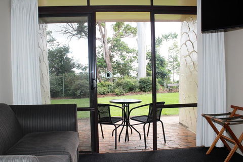 Mt Tamborine Motel - Accommodation Asia 3