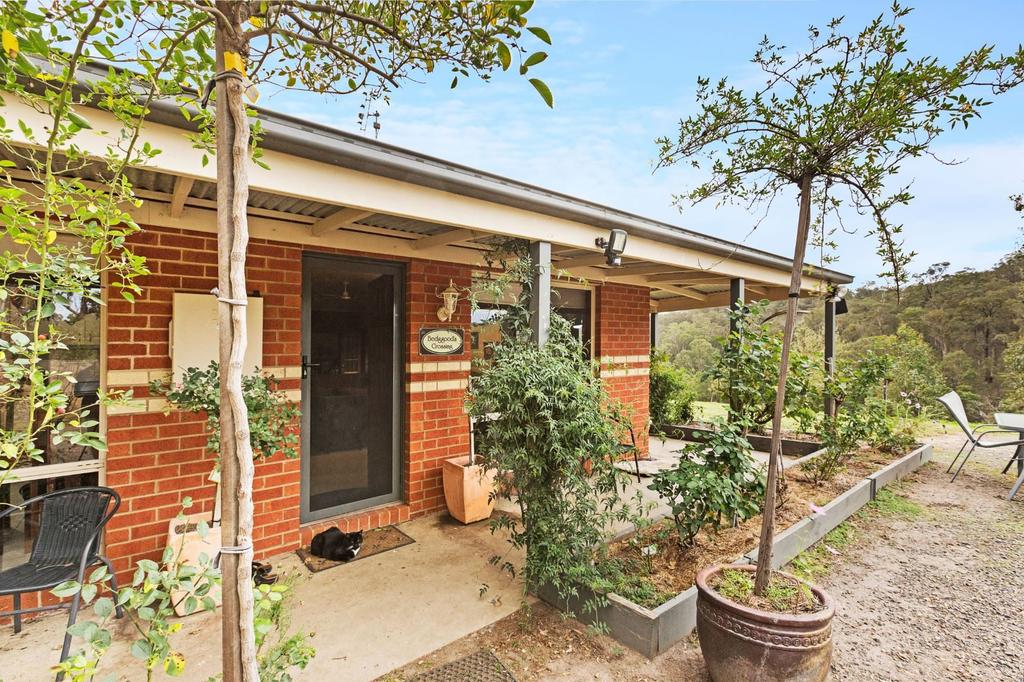 Mount Taylor VIC Accommodation Asia