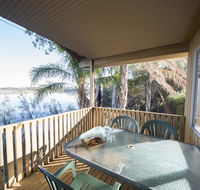 Mundic Waterfront Cottages - Accommodation Asia