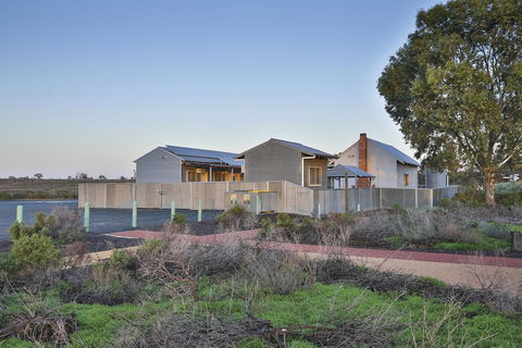Mungo Shearers' Quarters - Accommodation Asia 1