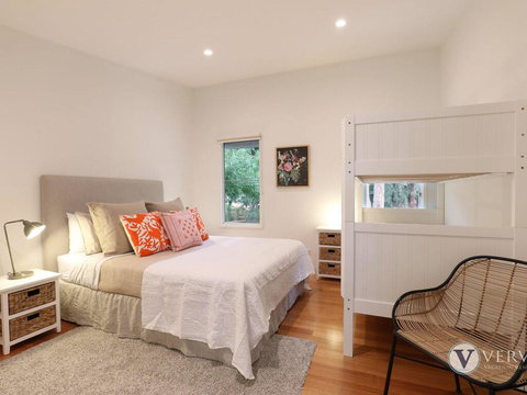 Myers Road Retreat Plus Guest House - Accommodation China 2