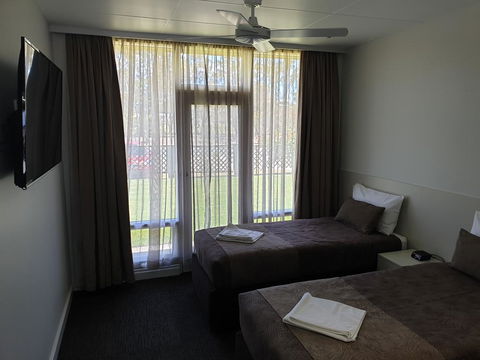 Naracoorte Hotel Motel - Accommodation Asia 3