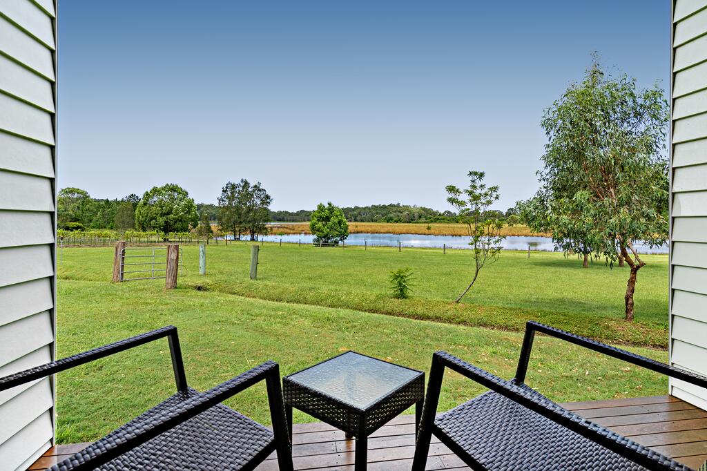 Kurwongbah QLD Accommodation Guide
