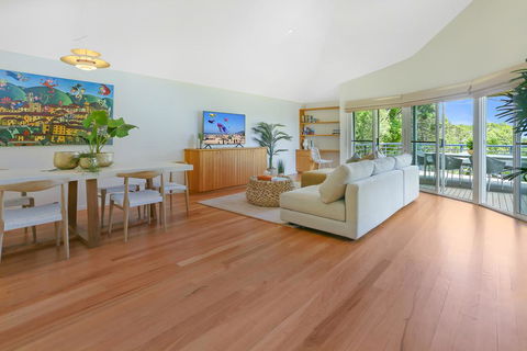 Naturally Majestic, Noosa Heads - Accommodation Asia 0