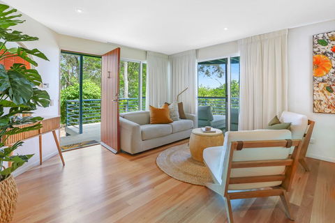 Naturally Majestic, Noosa Heads - Accommodation Asia 3