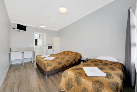 Ned Kelly's Motel - Accommodation Guide 1