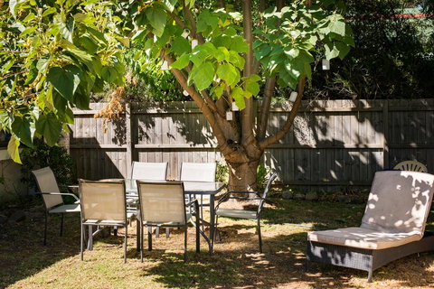 Neds Other Beds - Accommodation China 1