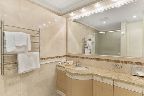 The Peninsula Riverside Serviced Apartments - Accommodation China 2