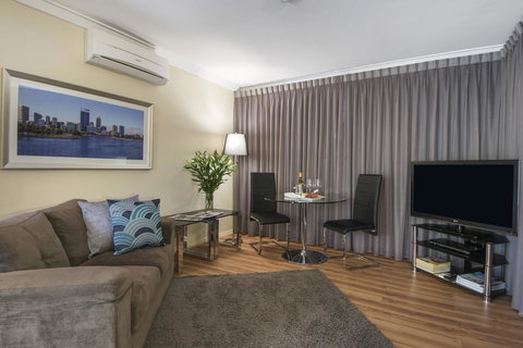 The Peninsula Riverside Serviced Apartments - Accommodation China 27