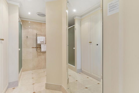 The Peninsula Riverside Serviced Apartments - Accommodation China 3