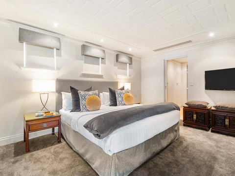 The Peninsula Riverside Serviced Apartments - Accommodation China 4