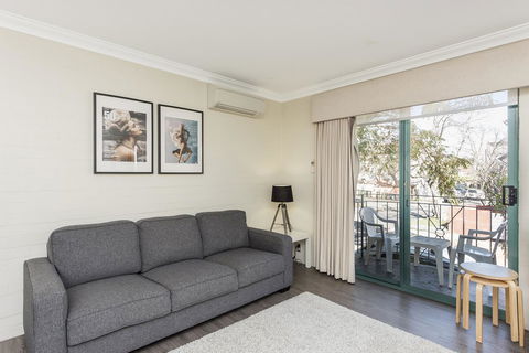 Subiaco Village 30 - Accommodation Asia 1
