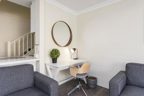 Subiaco Village 30 - Accommodation Asia 3