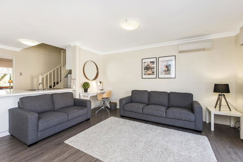 Subiaco Village 30 - Accommodation Asia 2