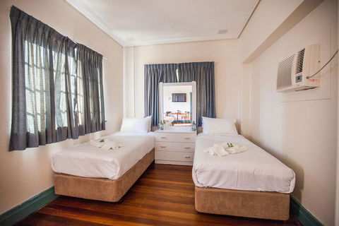 Captain Stirling Hotel - Accommodation Asia 35