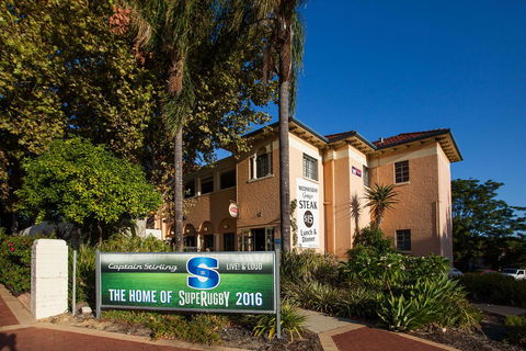 Captain Stirling Hotel - Accommodation Asia 4