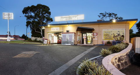 Captain Stirling Hotel - Accommodation Asia 18