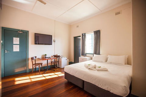 Captain Stirling Hotel - Accommodation Asia 36