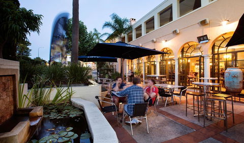 Captain Stirling Hotel - Accommodation Asia 21