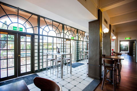 Captain Stirling Hotel - Accommodation Asia 39