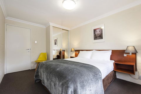 Subiaco Village 20 - Accommodation Asia 12