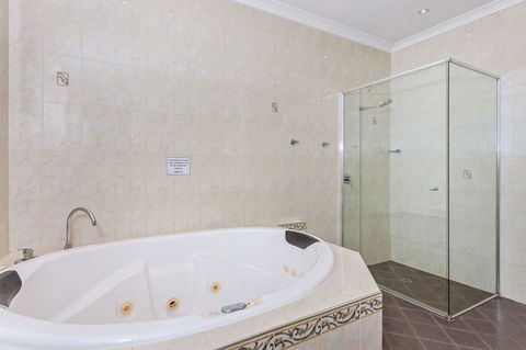 Quality Hotel Bayswater - Accommodation Asia 20