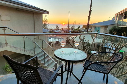 Scarborough Beach Front Resort - Shell Ten - Accommodation Asia 7