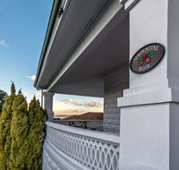 Serpentine Rose - Accommodation Asia