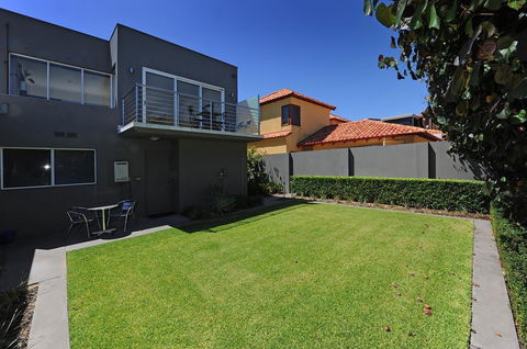Cottesloe Beach House II - Accommodation Asia 23