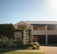 Dunes Scarborough Beach - Accommodation Asia