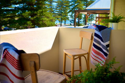 Cottesloe Artist's Beach Retreat - Accommodation Asia 19