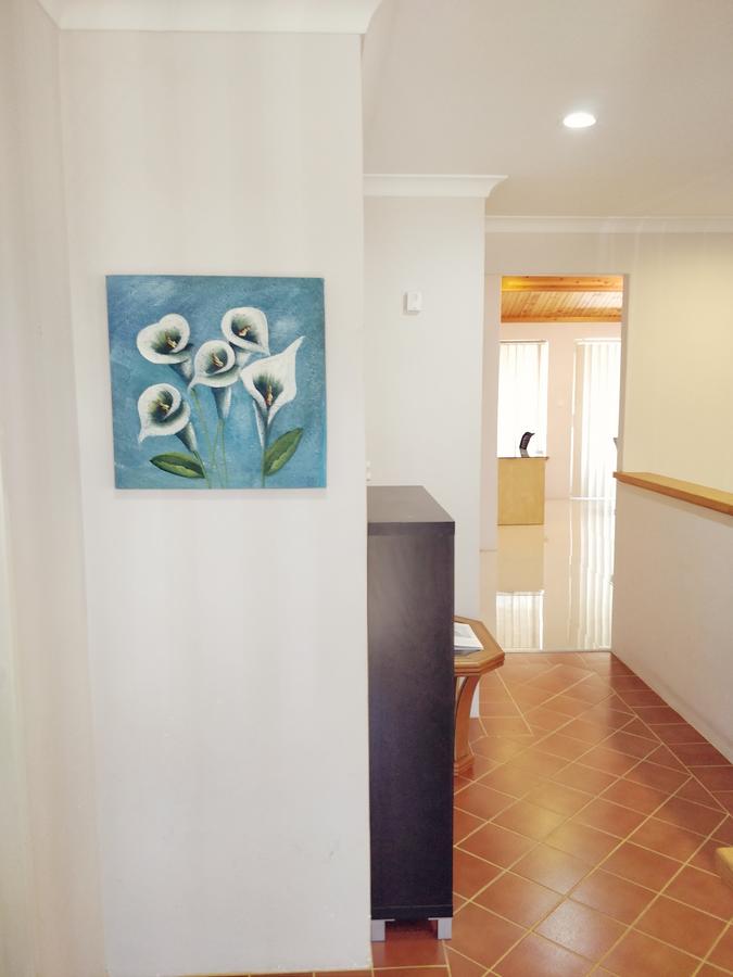 Mt Pleasant WA Accommodation Asia