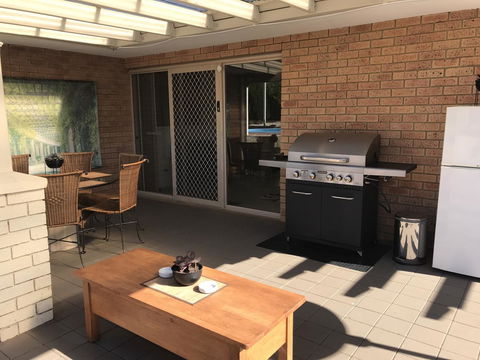 Blue Lake Family Retreat - Accommodation Asia 2