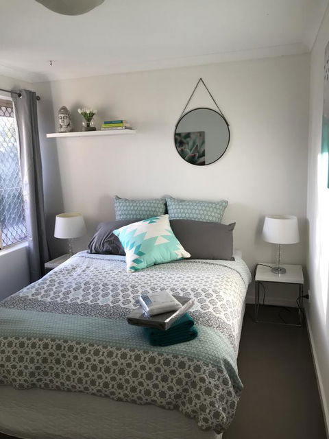 Blue Lake Family Retreat - Accommodation Asia 19