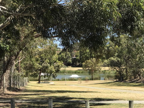 Blue Lake Family Retreat - Accommodation Asia 30