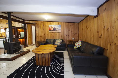 Rustic Retreat Esperance - Accommodation Asia 7