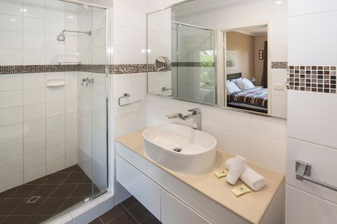 Bayshore Beachside Resort - Accommodation Asia 16